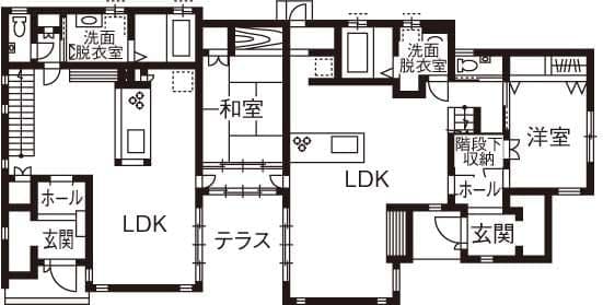 縦割りの完全分離型二世帯住宅の間取り図（1階）