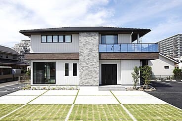 20代で建てたタイル外壁の家「見た目とコストが抑えられるところが魅力でした」