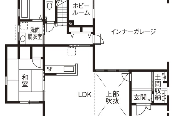 リビングから愛車を眺められる素敵なガレージハウスの間取り図（1階）