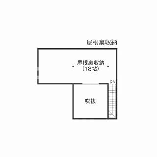 パパまるハウスの平屋実例（5LDK×37.3坪）の屋根裏収納